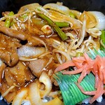 ほっともっと - 料理写真:・3種味噌の特製だれ牛もつ味噌焼き重(丼タイプ)　690円