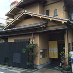 玄蕎麦 野中 - のれんがあるから辛うじて蕎麦屋