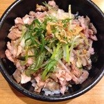 ラーメン 坊也哲 - 豚マヨ丼