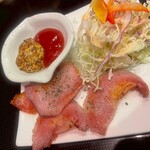 我那覇豚肉店 - 