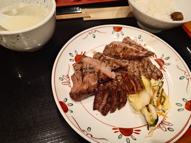 牛たん焼き仙台辺見 ニッケコルトンプラザ店 - 鬼越/ラーメン | 食べログ