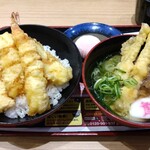 資さんうどん - 料理写真:大海老天丼　満腹セット＋いちご練乳大福