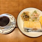 サンタランド - 料理写真:日替りモーニングセット ブレンドコーヒー