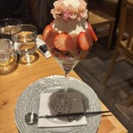 夜パフェ専門店 Parfaiteria beL - 花の雲