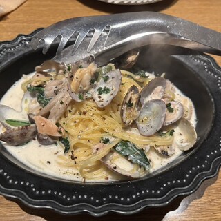 カフェ・アグレアヴル_0