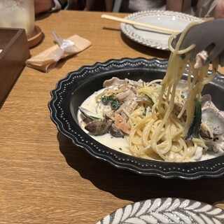 カフェ・アグレアヴル_1