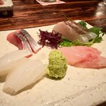 酒盃 - お造り（真鯛・ソイ・ヤリイカ・春ニシン）
