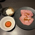 Private rooms Yakiniku Nakama Ya