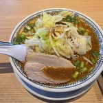丸源ラーメン - 料理写真:熟成味噌ラーメン、茹で野菜トッピング