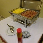 Nil Hotel - 温かいおかずはこれだけ