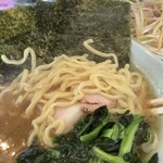 横浜ラーメン 一心 - 酒井製麺の様子