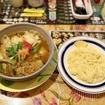 マジックスパイス - モモ チキンベース
・涅槃
・ライス半分