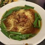ニーヨン - 