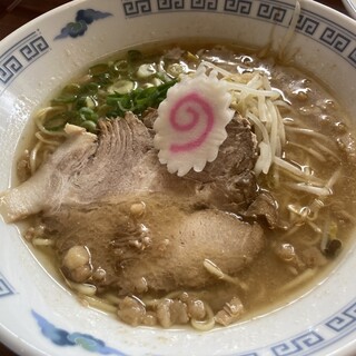 ラーメン食堂 寅 - 料理写真: