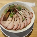 ラーメンムギュ - 濃厚とりそば、肉増し　（別日撮影）