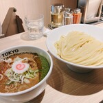 東京アンダーグラウンドラーメン 頑者 - 