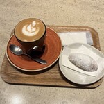 ヤホ コーヒーロースター＆ワインバー - 