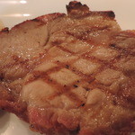 和豚もち豚肩ロースのロースト　アップ