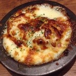 わたみん家 - 花畑アボカドのモッツアレラチーズ焼き 390円