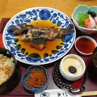 季節の魚と釜飯 魚信 - メバルの煮付け定食１，６００円（税抜）