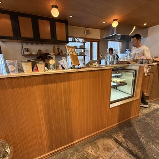 ユニゾン テイラー_2