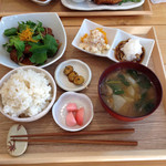 にじまる - 大豆ミート