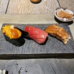 一石三鳥 - 