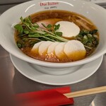 黄金の塩らぁ麺 ドゥエ イタリアン - 