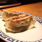 丸 - おおきな餃子