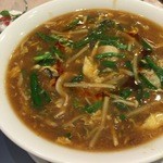 侑久上海 - カキ入り酸辣湯麺1280円 ※期間限定