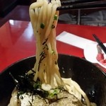 山下本気うどん - 汁はほとんどなく、ニンニクが効いた！旨い…ただそれだけだ。