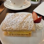 ウエスト ベイカフェ ヨコハマ - 