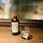 飛騨牛グリルばくろ - 900円：アルケミエ犬啼（Innaki）ファーストエッセンス オレンジフラワー ジン：辰巳蒸溜所