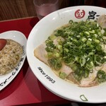 宮っ子ラーメン - 料理写真:
