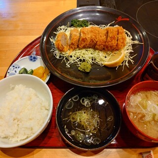 遊食豚彩いちにいさん_1