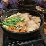 韓国料理 KOREAN DINING HAN CHEF - 