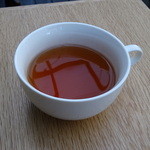 BBD - お茶は温かい感じ