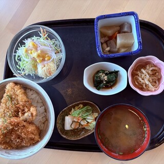 カフェ トレイン_0