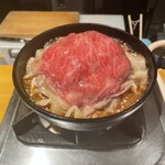 KANEGURA - しばらく火にかけてから肉ダレを注ぎ入れてそのままさらに加熱