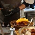 はんばーぐ&おむらいすのお店 いくら - 完成！！