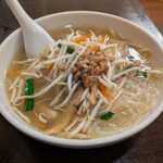 秀味園 - 台湾風汁ビーフン