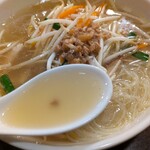 秀味園 - 台湾風汁ビーフン
