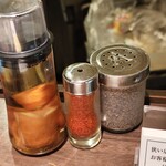 塩生姜らー麺専門店 MANNISH - 卓上調味料