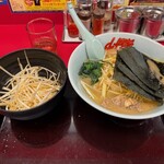 ラーメン山岡家 - 料理写真:ネギラーメン(醤油)