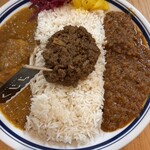 CURRY SHOP くじら - 