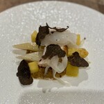 Cuisine Francaise La Chance - 前菜4 低溫烹調的土雞與半熟的鳥墨魚