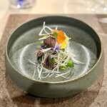 Cuisine Francaise La Chance - 前菜2 縞鯵醃製與螢烏賊 春季苦味沙拉