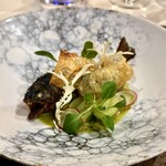 Cuisine Francaise La Chance - 前菜3：來自廣島縣安藝高田市滝ヶ谷的山女魚炸物，漂浮在綠色湯品中