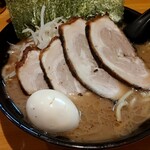 横浜ラーメン てっぺん家 - 