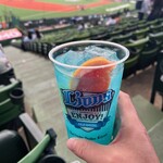 HUB - ドリンク写真:ブルージントニック